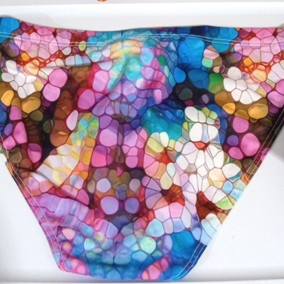 RIP ME OFF MEN'S MULTICOLORED LOW RISE SWIM BRIEF SIZE LARGE NWOT - Picture 5 of 6